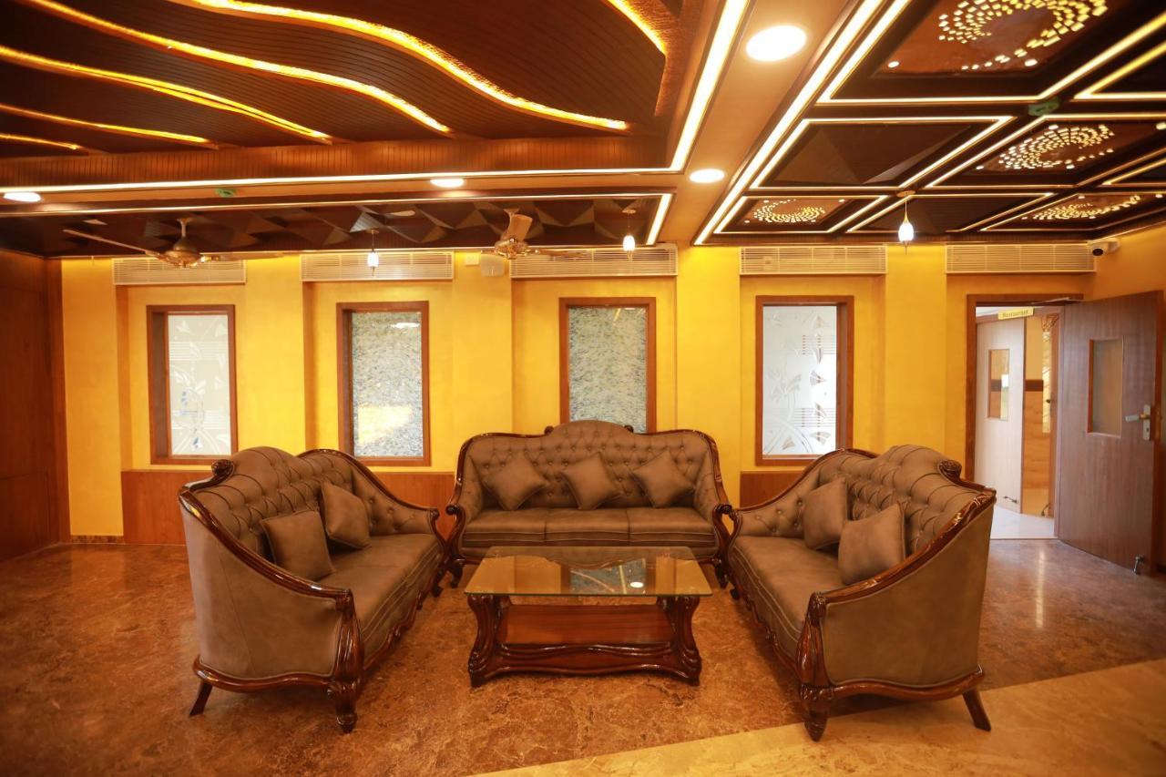 Sree Bharat Residency Hotel Alāndurai Eksteriør billede